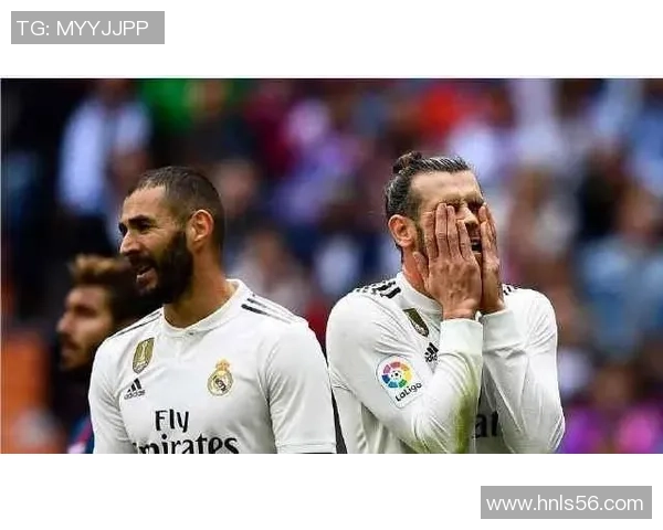 西甲精彩对决本菲卡大胜里昂引爆全场激情瞬间回顾